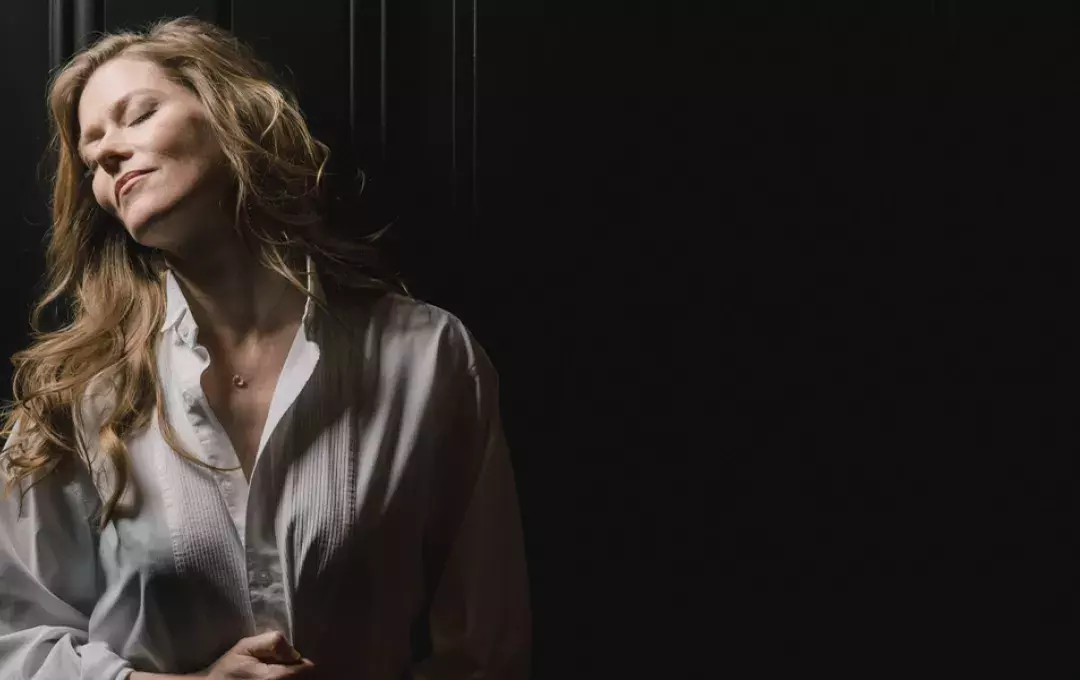 Barbara Hannigan (by MarcoBorggreve)