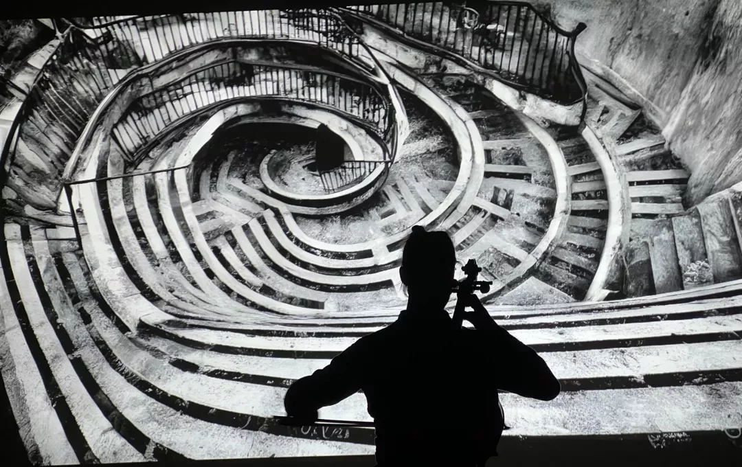 Benjamin Glorieux cello suite Bach