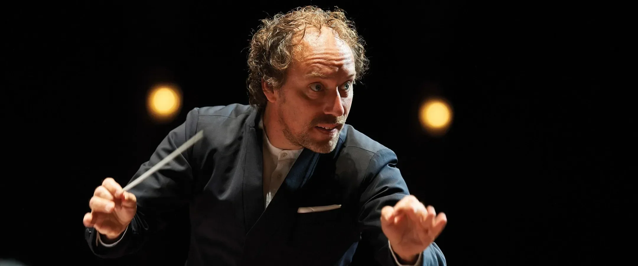 Otto Tausk conducting